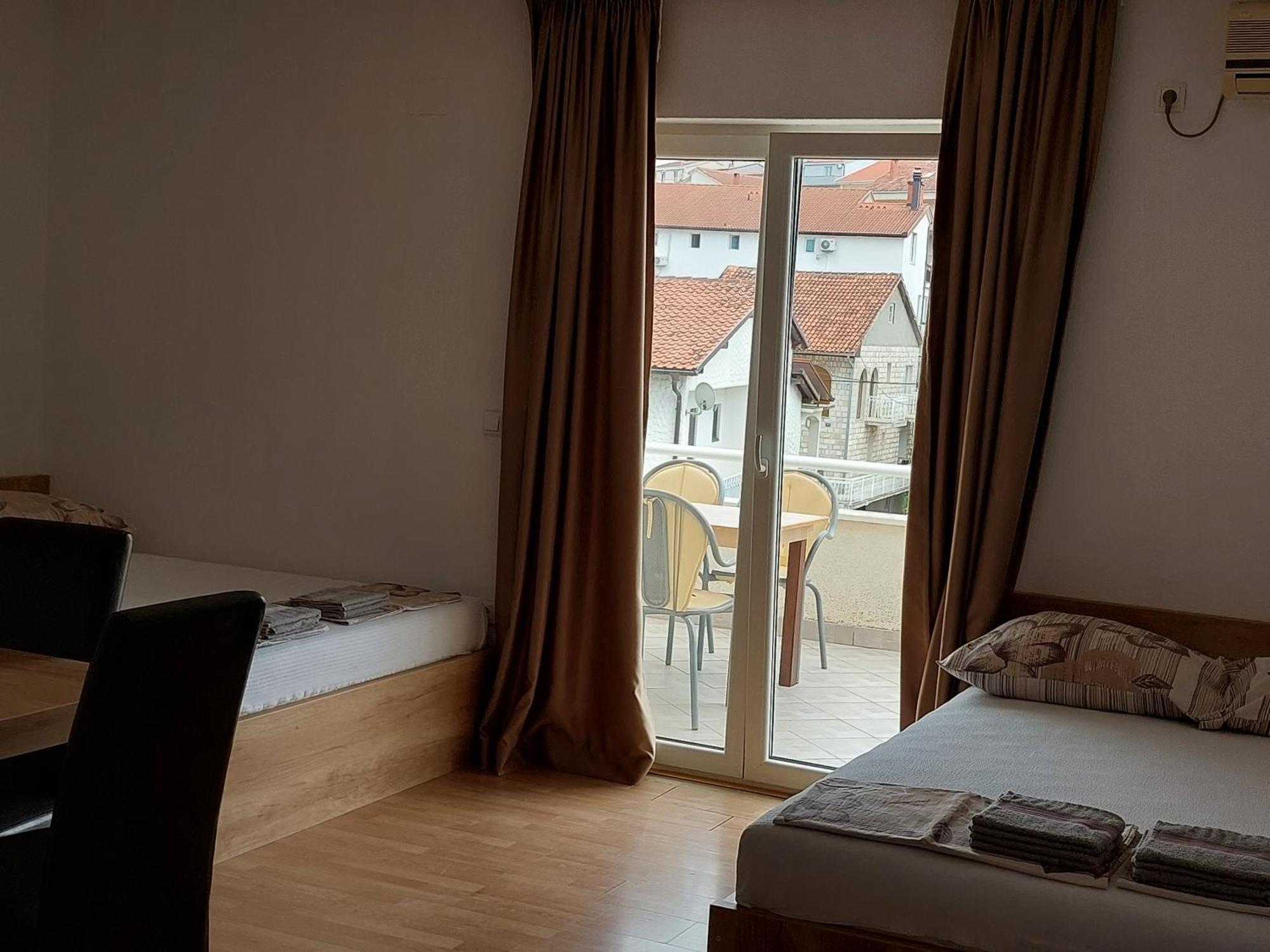 Royal Apartments نيوم المظهر الخارجي الصورة