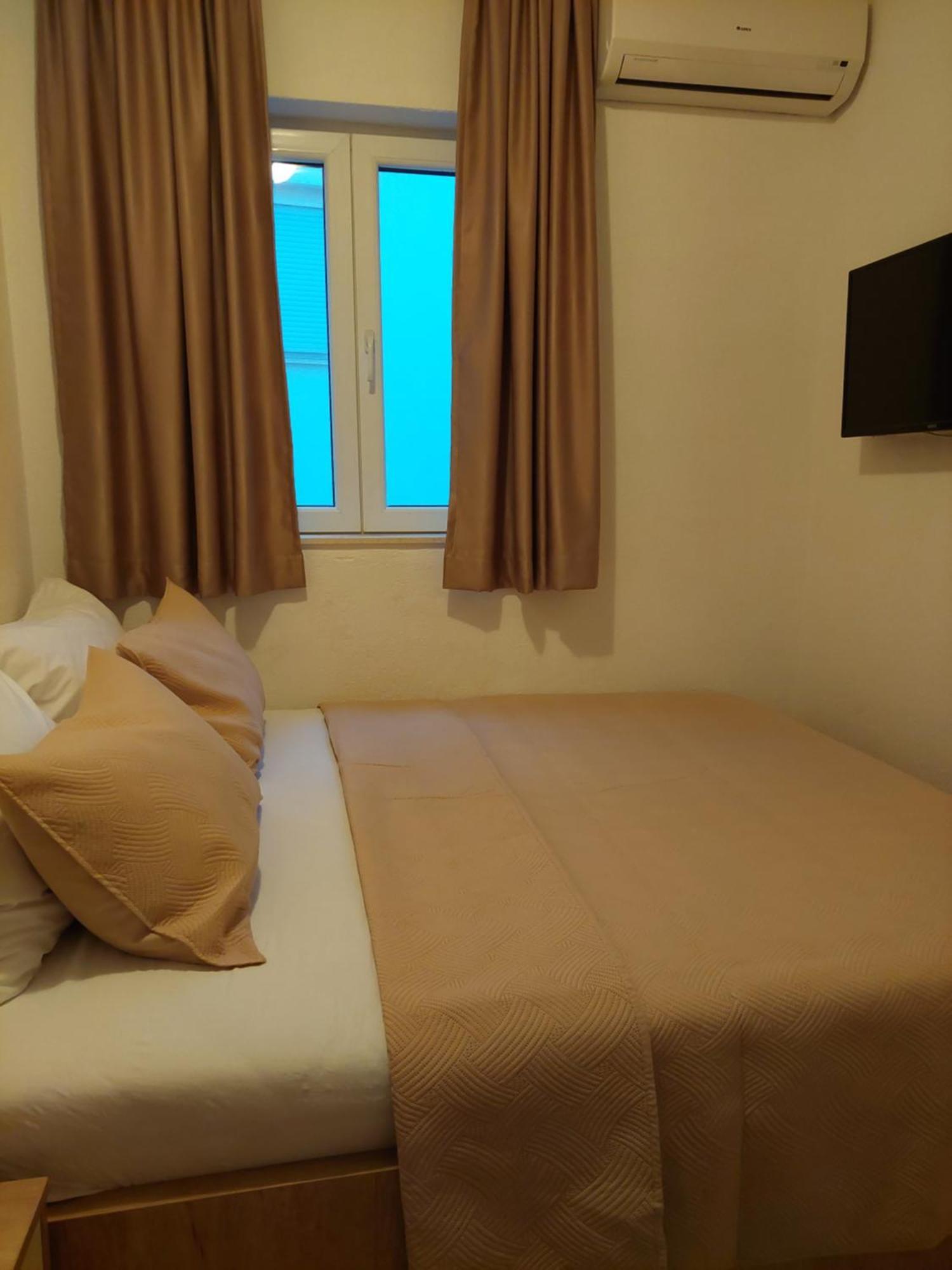 Royal Apartments نيوم المظهر الخارجي الصورة