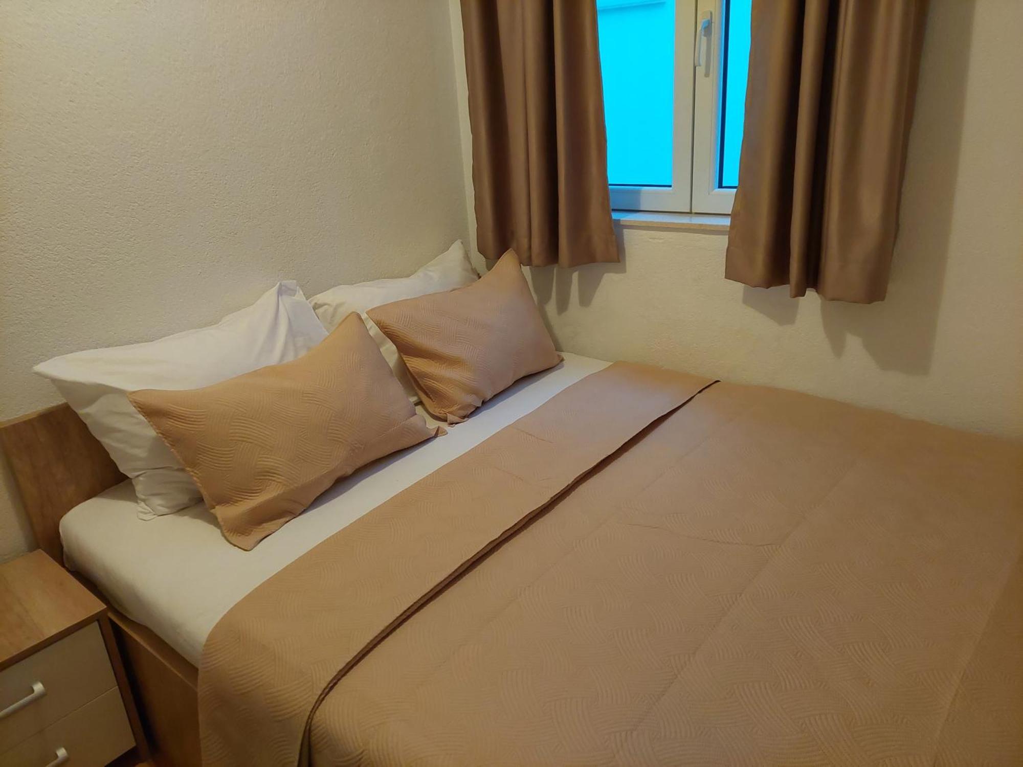 Royal Apartments نيوم المظهر الخارجي الصورة